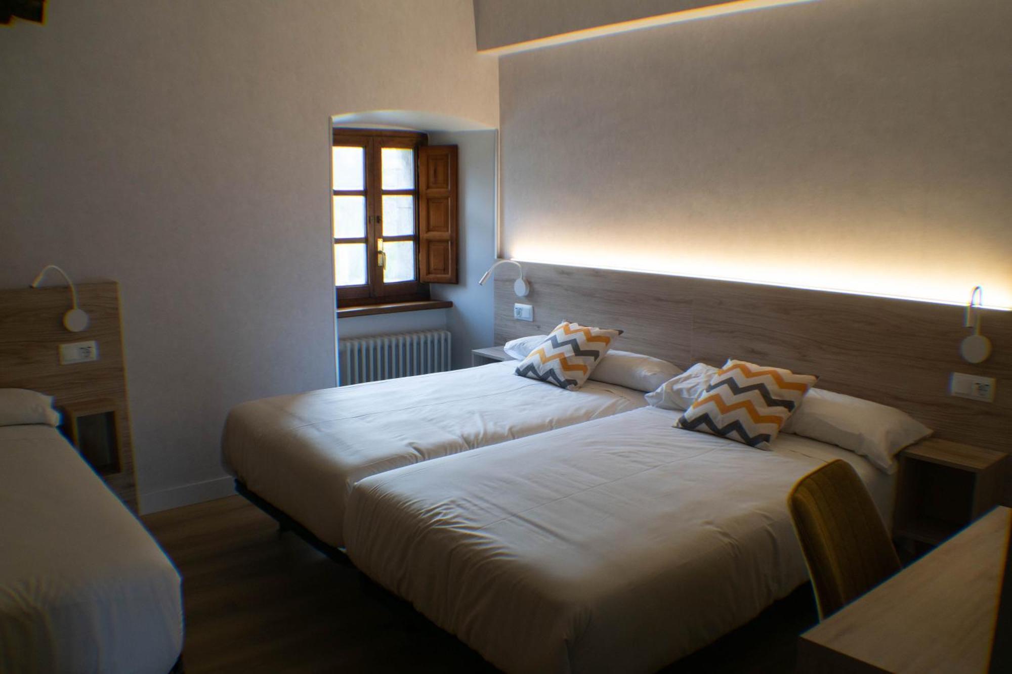 Posada De Roncesvalles Zewnętrze zdjęcie