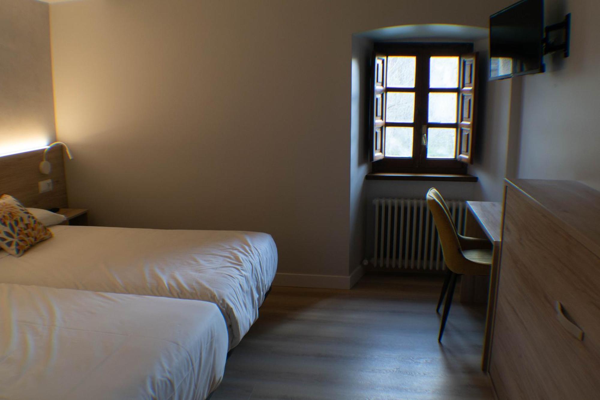 Posada De Roncesvalles Zewnętrze zdjęcie